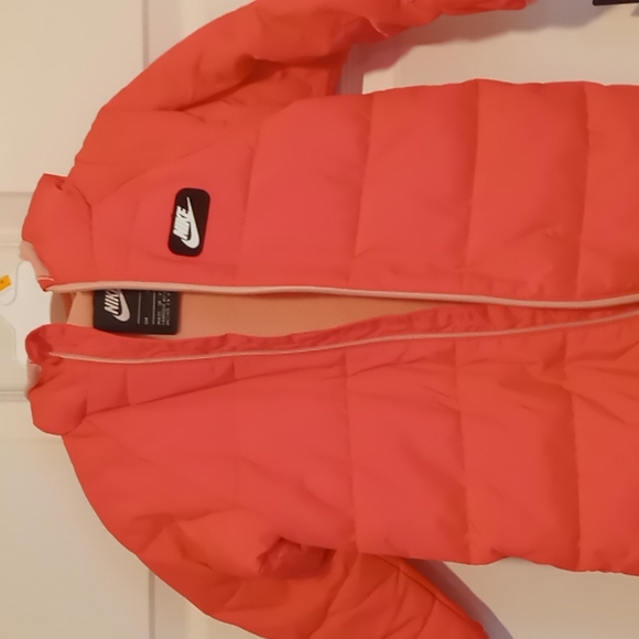 Nike Racer Pink Snowsuit to keep your little one stay warm NWT size 9 months - Picture 4 of 10